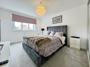 Photo 5- click for photo gallery